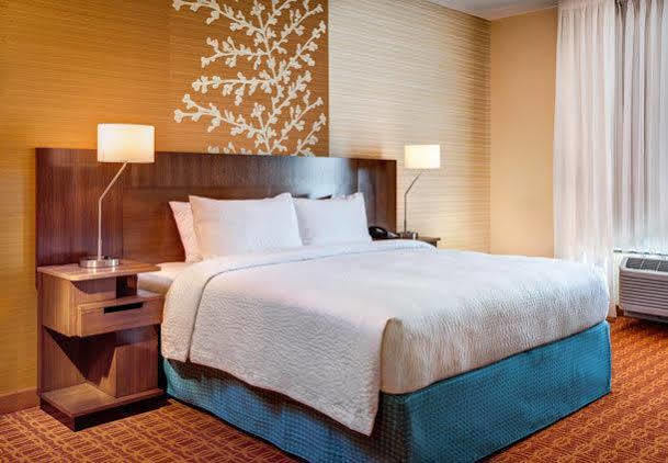 Fairfield Inn & Suites By Marriott Lansing At Eastwood Exterior foto